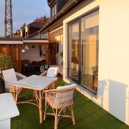 Filia Apartman Eger Bagian luar foto