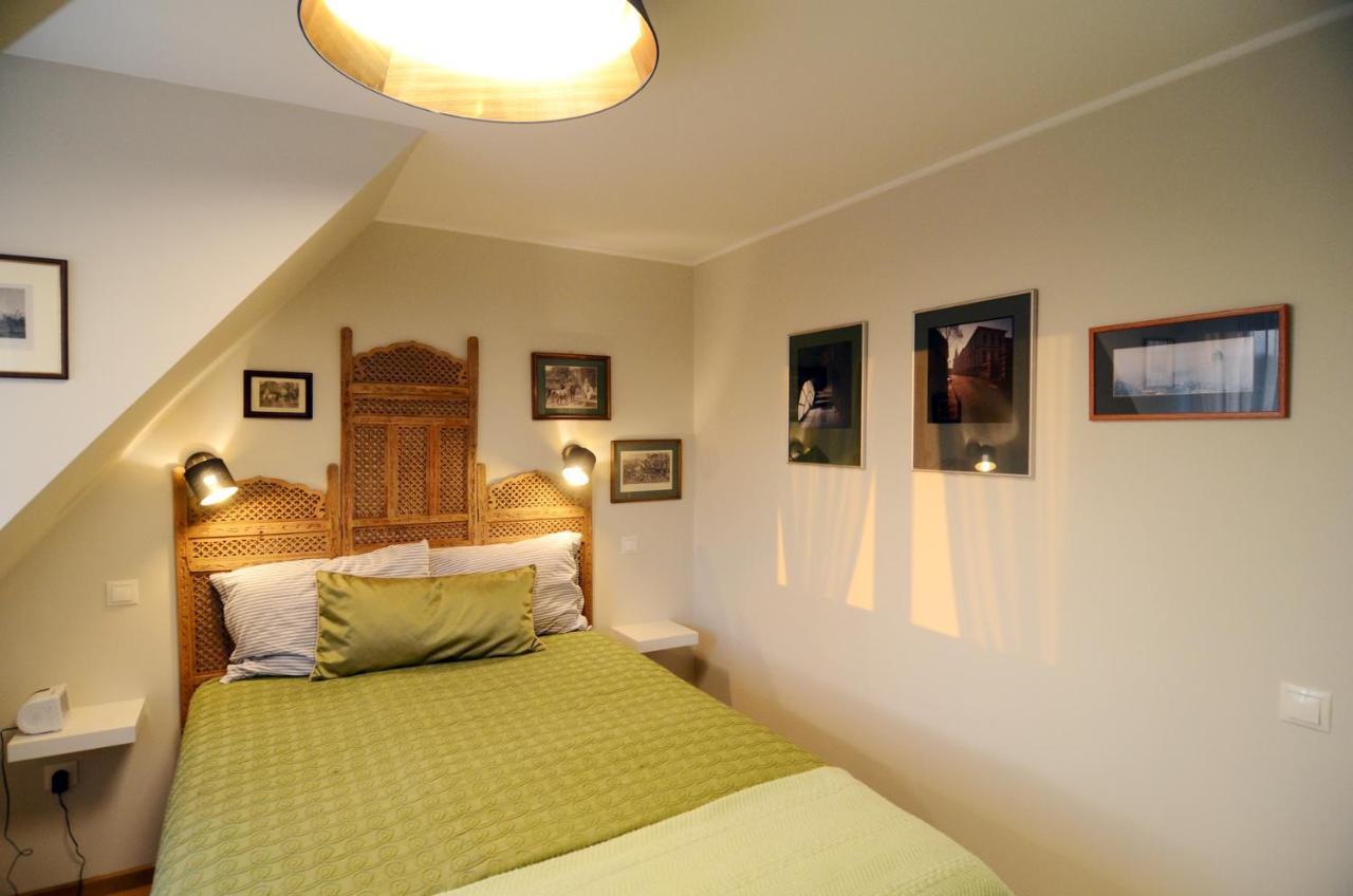 Filia Apartman Eger Bagian luar foto