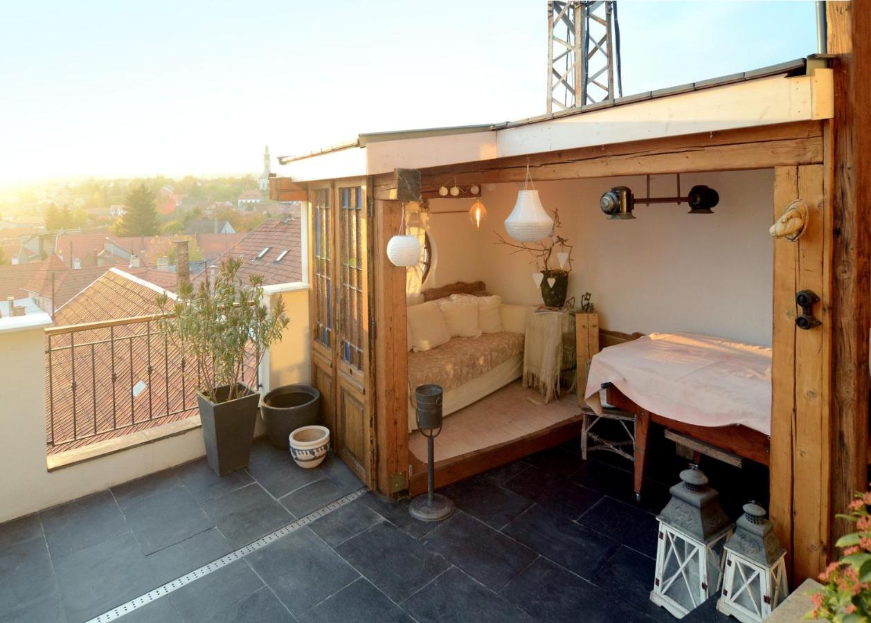 Filia Apartman Eger Bagian luar foto