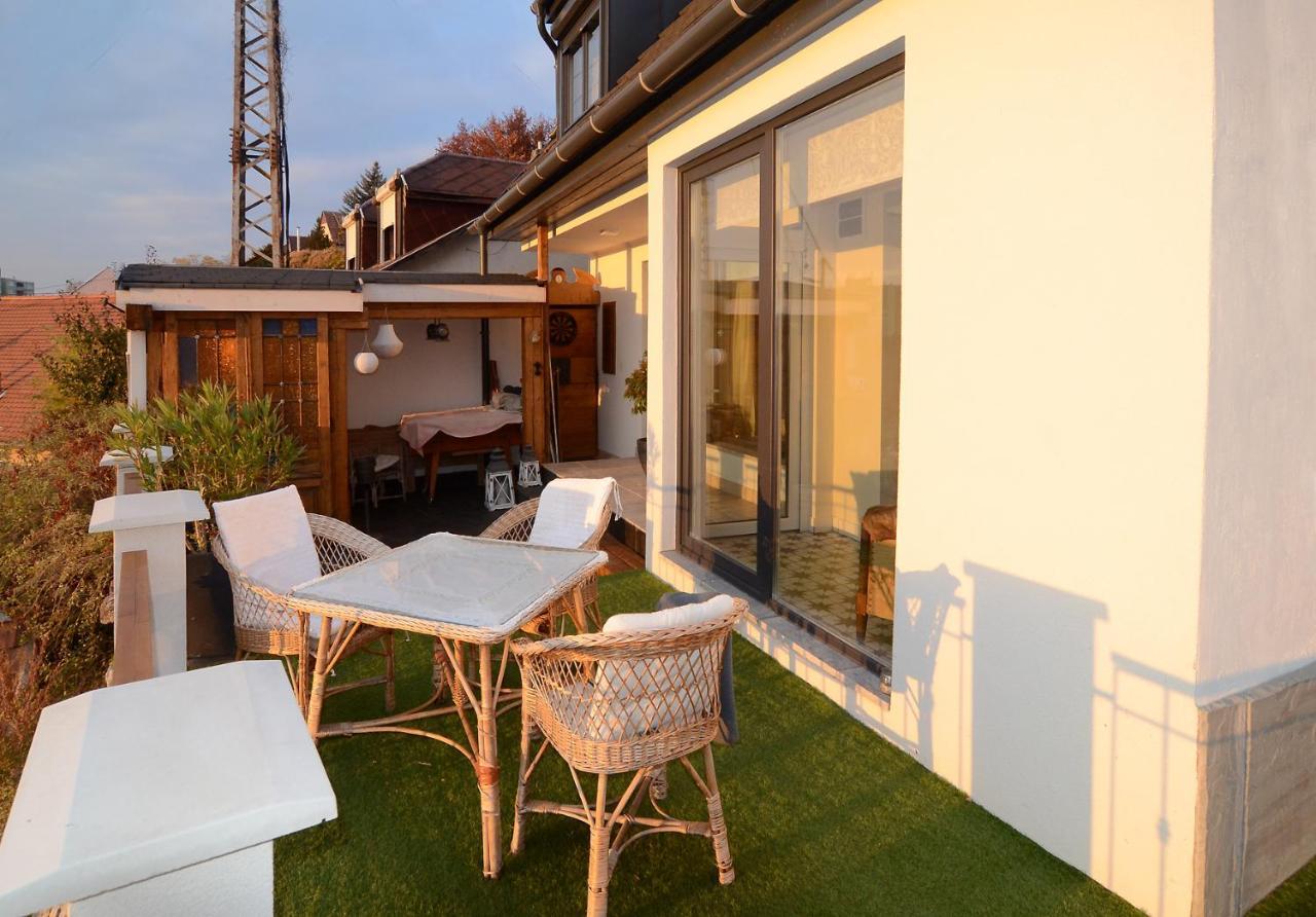 Filia Apartman Eger Bagian luar foto