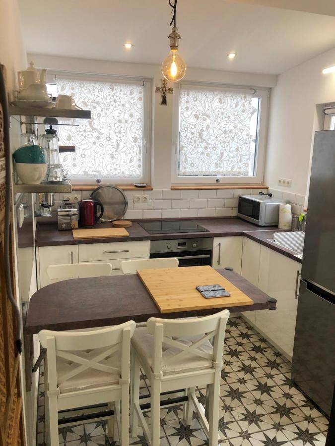 Filia Apartman Eger Bagian luar foto